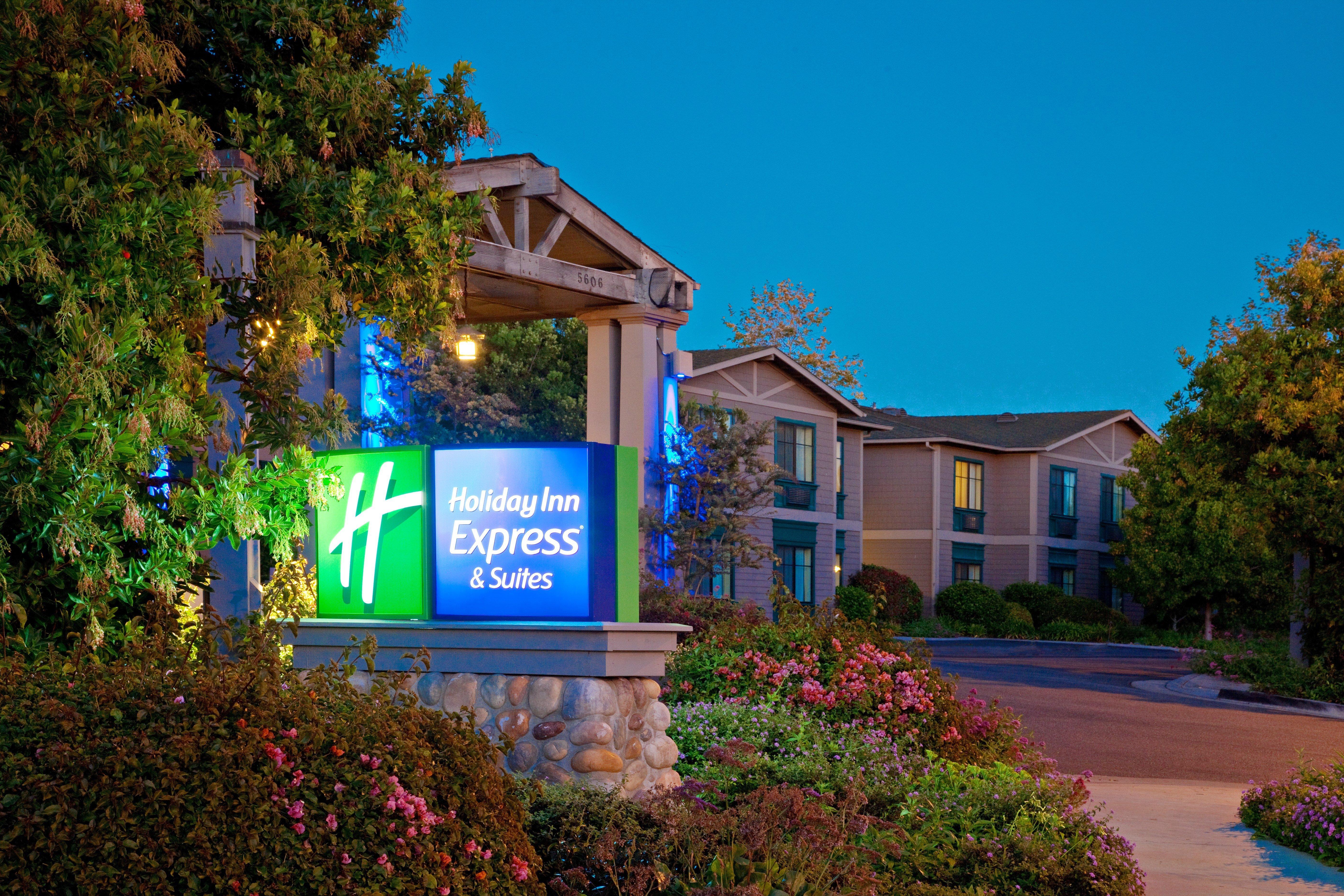 Holiday Inn Express & Suites Carpinteria By Ihg Exterior photo